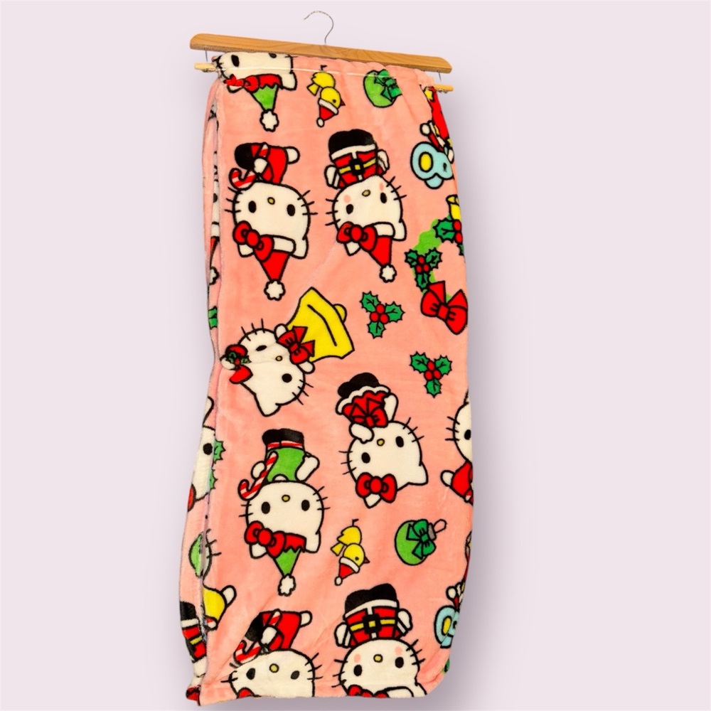 Hello Kitty Silk Touch Throw Blanket - Holiday Edition, 50” x 70” Cozy Fleece